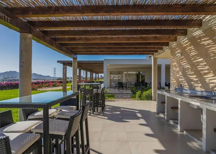 Amalfi - 3br/3b Vista Vela Ii Ocean View Apartment *